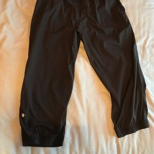 Lululemon Studio Crop II